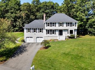 17 Pauline Dr, Andover, MA 01810