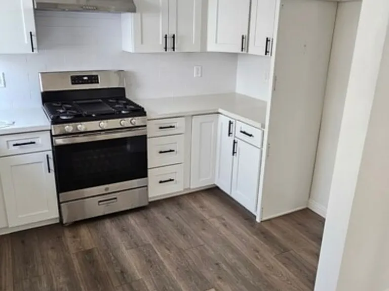 403 Griswold St #C — Photo 4