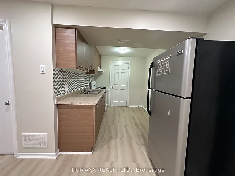 93 Jeffcoat Dr #BASEMENT — Photo 6