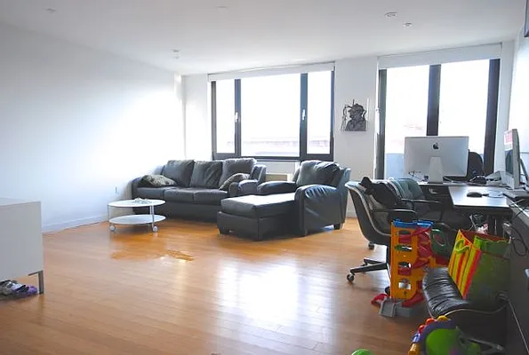 Rented by Bold New York | media 32