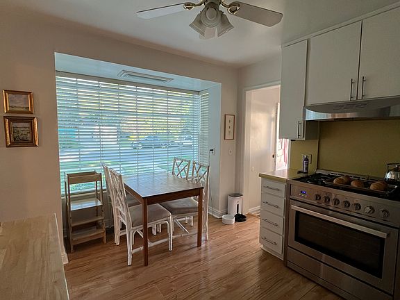 5th image of 848 S Padley St