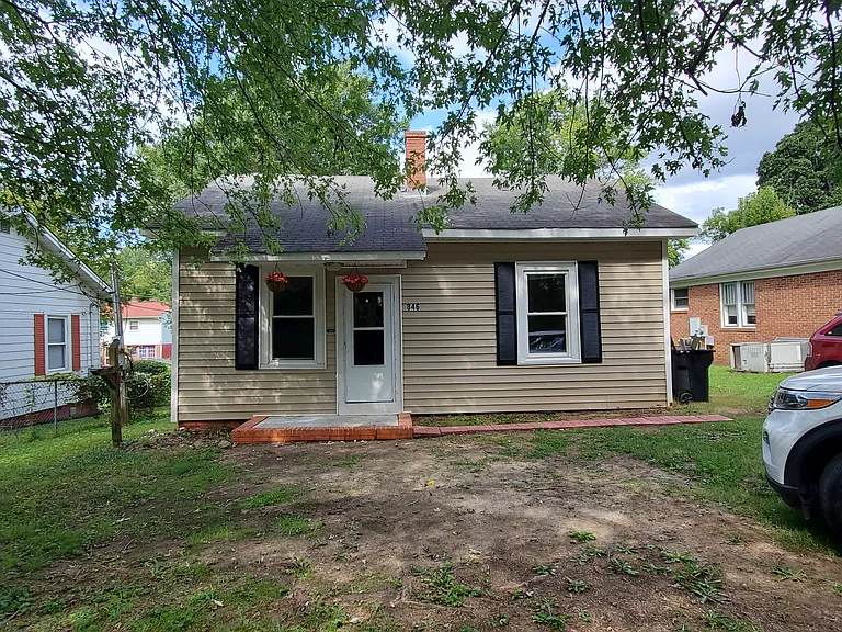846 Market St — Photo 2