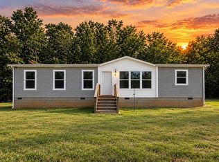 131 Fire Tower Ln, Appomattox, VA 24522