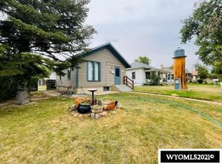333 N 5th St, Douglas, WY 82633