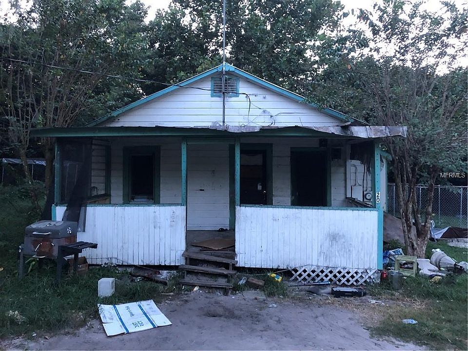 1st image of 20 S Christiana Ave