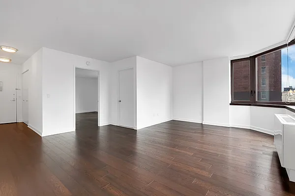 Rented by Cooper & Cooper Real Estate | media 1