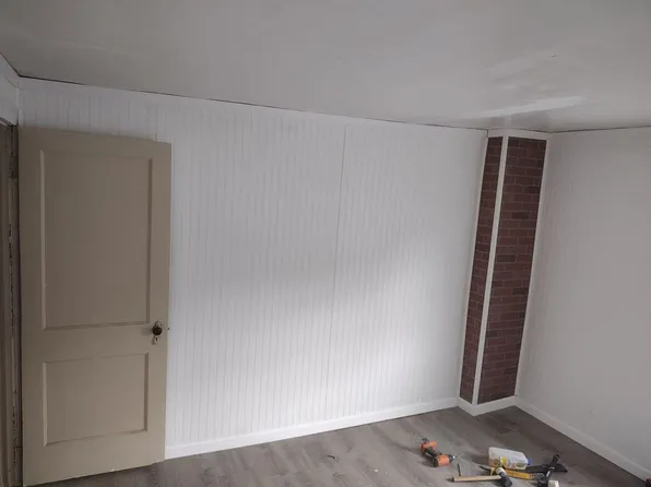 376 W Snyder Ave, Lansford, PA 18232