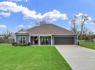 153 Wisteria Ln, Leesburg, GA 31763
