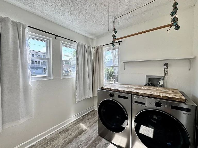 1509 Cypress Ave — Photo 14