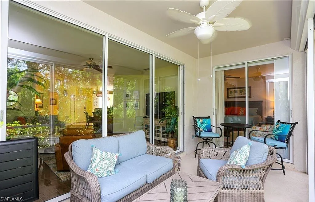 2 bed, 2.0 bath, 1281 sqft, $4,700 — Photo 3