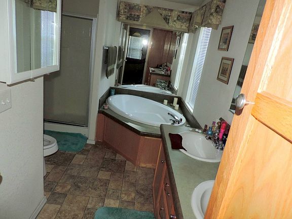 4th image of 639 Nisqually Ct SE