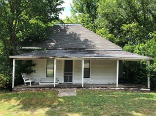 607 Oak St, Leslie, AR 72645