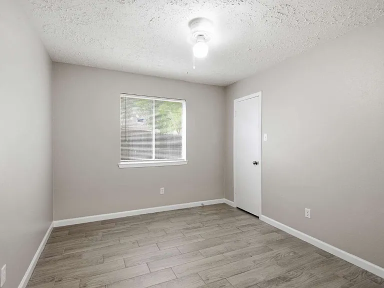 3611 Macon Place Ct — Photo 19