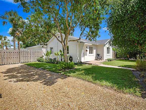 2nd image of 1630 N Ocean Breeze