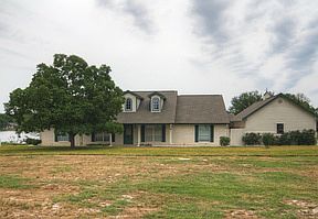 1st image of 6362 Waterway Dr