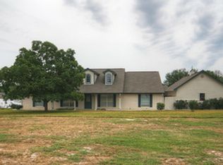 6362 Waterway Dr, College Station, TX 77845