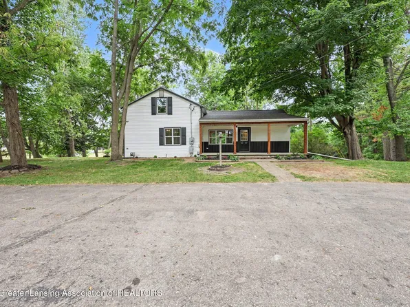 871 Dart Rd, Mason, MI 48854