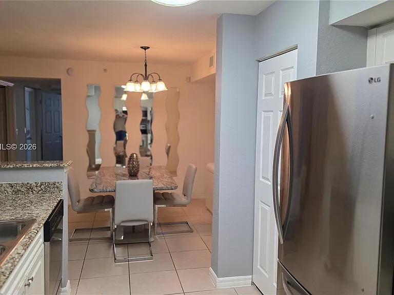 6769 Heritage Grande #2201 — Photo 9