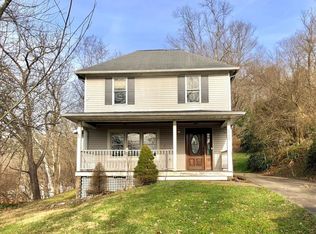 115 Pike St, Spencer, WV 25276