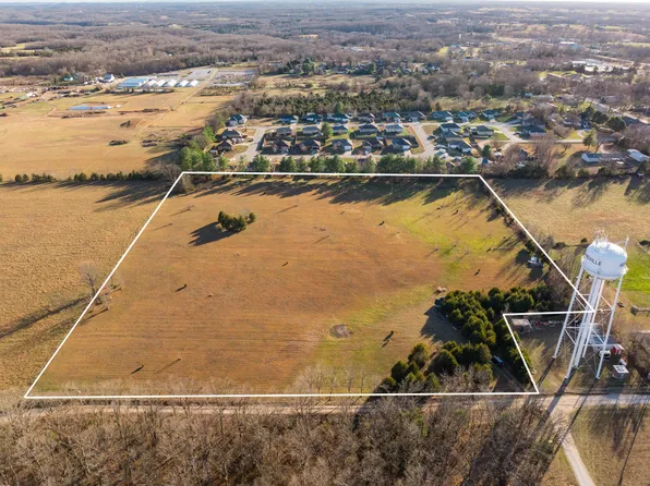 000 Logan Avenue, Highlandville, MO 65669