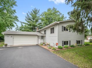 8189 Cloman Ave, Inver Grove Heights, MN 55076
