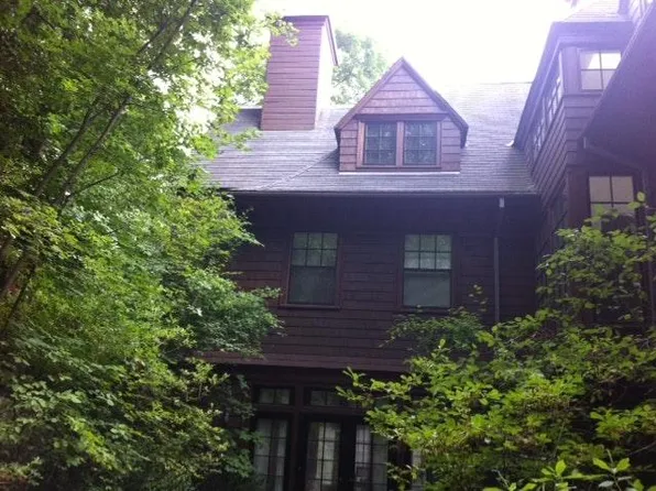 23 Highland St #A, Cambridge, MA 02138