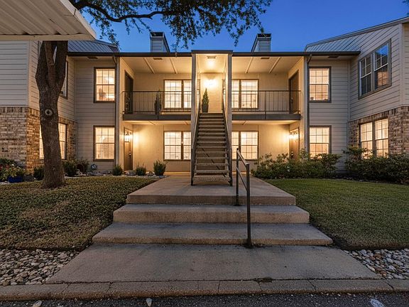 3rd image of 5300 Keller Springs Rd APT 2062