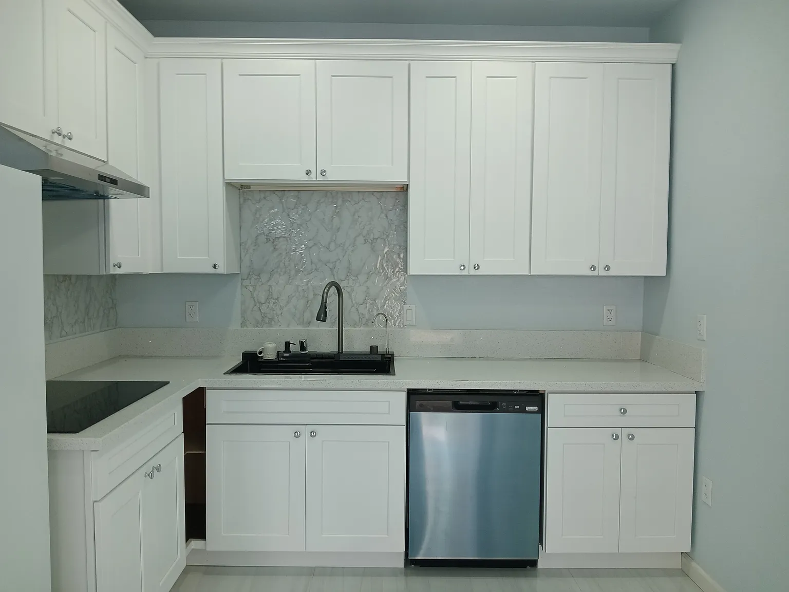 2 bed, 1.5 bath, 800 sqft, $2,600 — Photo 2