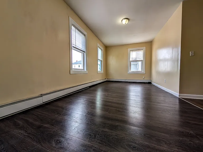 278 Sayles St #2 — Photo 7