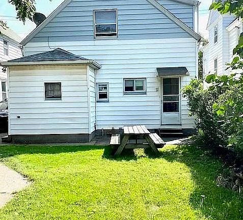 2nd image of 6807 Fleet Ave #Up
