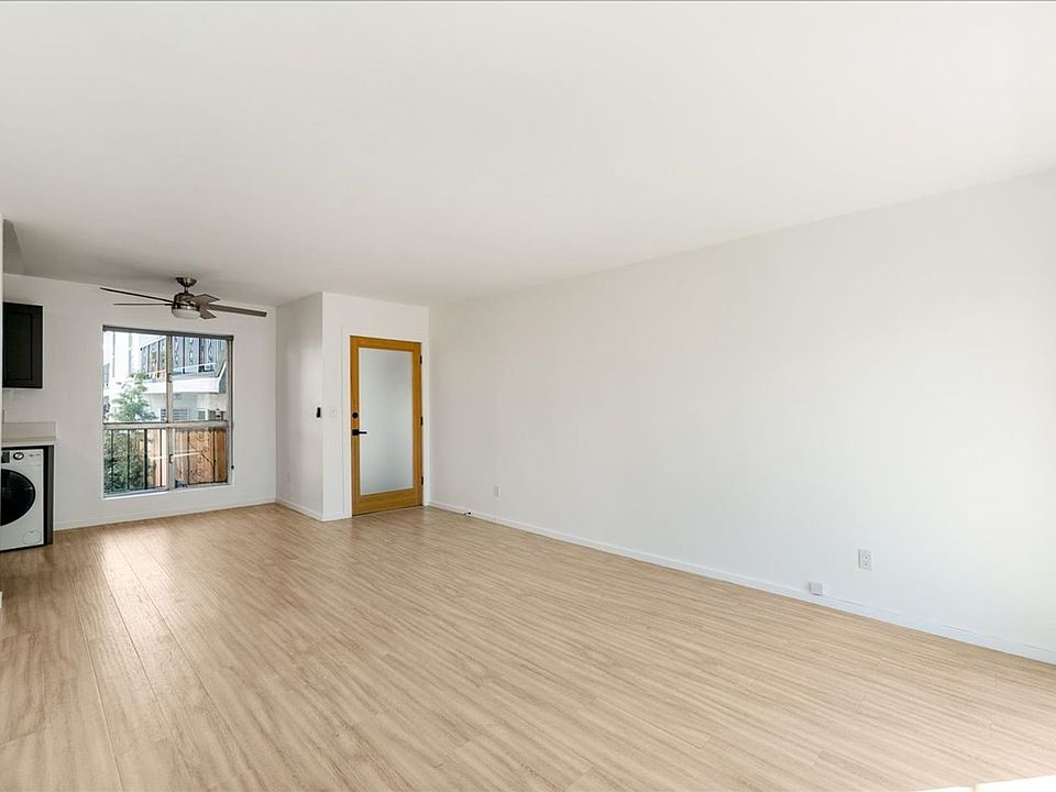 1st image of 3761 Jasmine Ave APT 17