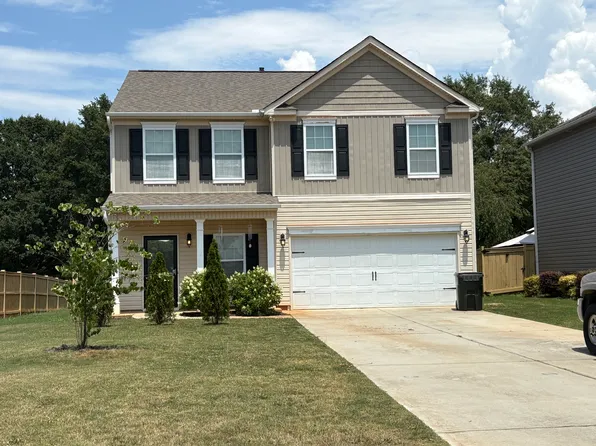 505 Townsend Place Dr, Boiling Springs, SC 29316