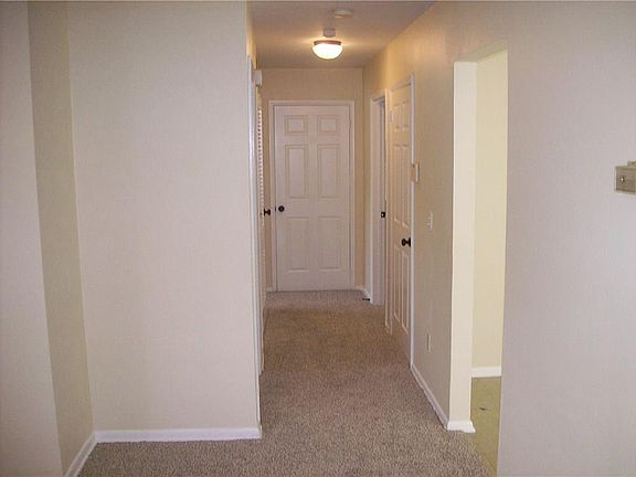 3rd image of 6305 Loydhill Ln
