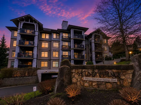 2988 Silver Springs Blvd #304, Coquitlam, BC V3E 3R6