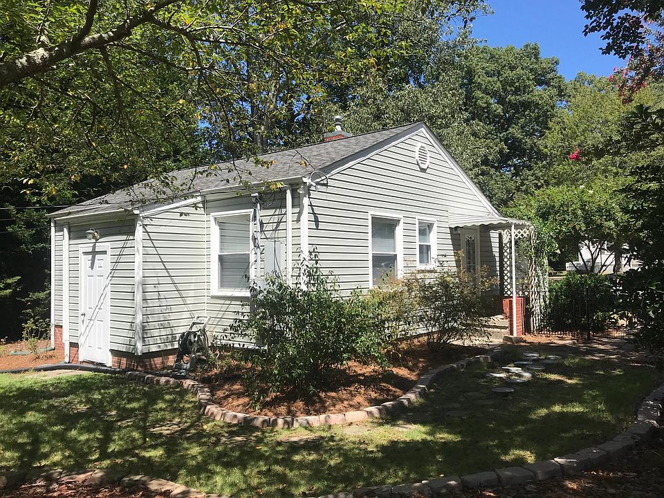2nd image of 2813 Rockwood Rd
