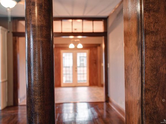 5th image of 2324 Avenue E