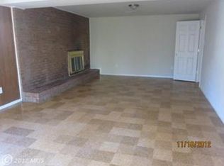 6620 Holford Ln, Springfield, VA 22152