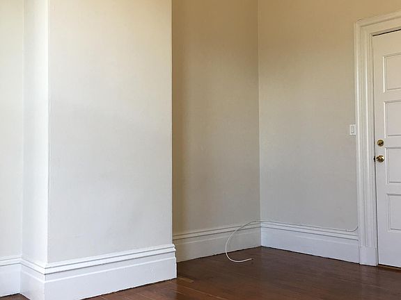 2nd image of 468 Fell St #8