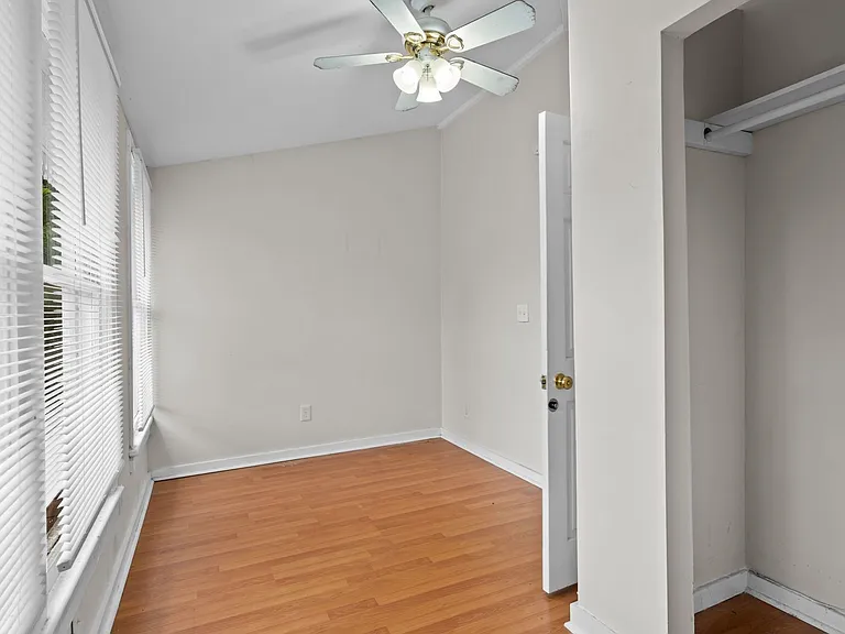 25 Desoto Pl — Photo 27