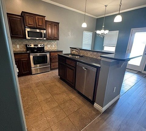 5th image of 2605 NW 180th St