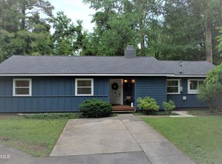 159 Outer Dr, Oak Ridge, TN 37830