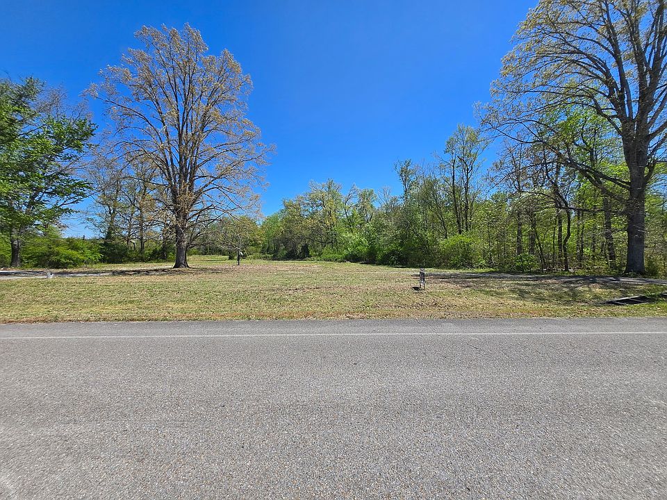 2nd image of 148 Mullican Rd