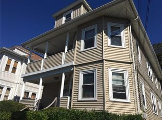 11 Waverly St, Providence, RI 02907