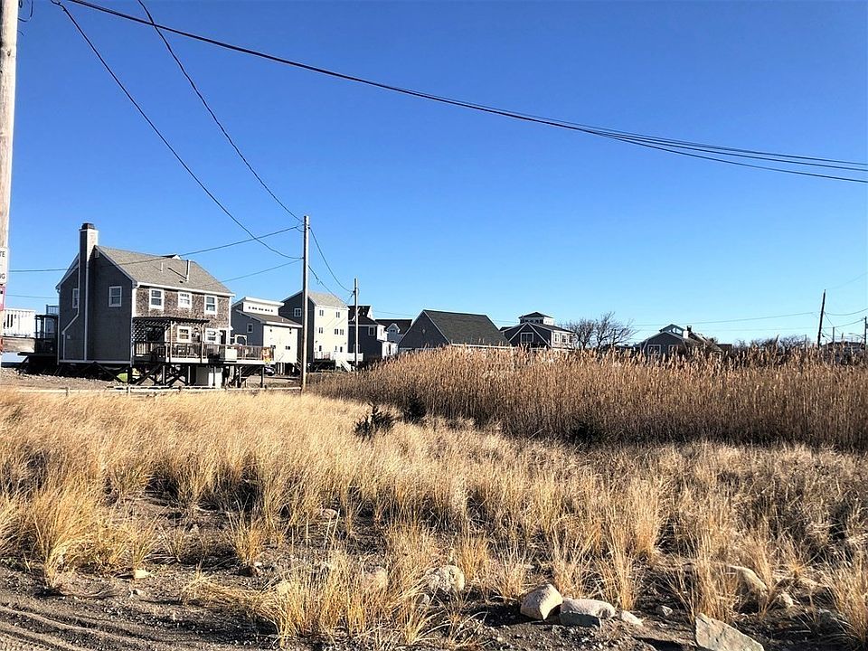 2nd image of 0 Bay St