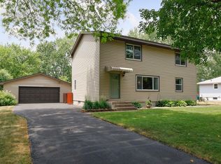 11400 Palm St NW, Coon Rapids, MN 55448