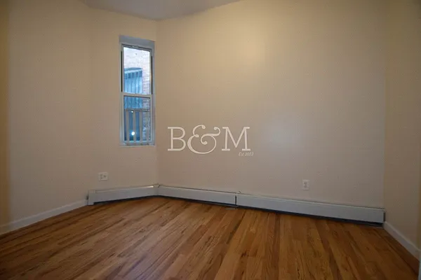 Rented by Brick&Mortar | media 27