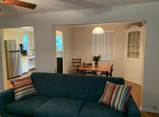 1206 E Hanna Ave, Tampa, FL 33604