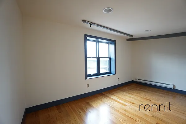 Rented by Rennit Inc. | media 8