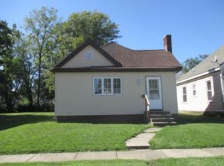 205 S Prairie St, Robinson, IL 62454