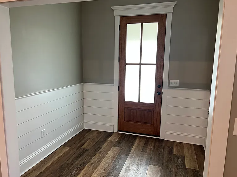 Front Door/Foyer